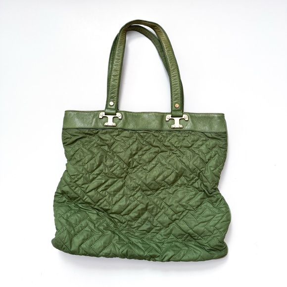 Tory Burch Green Quilted Leather Handle Tote Bag With Gold Tone Hardware - Picture 4 of 7